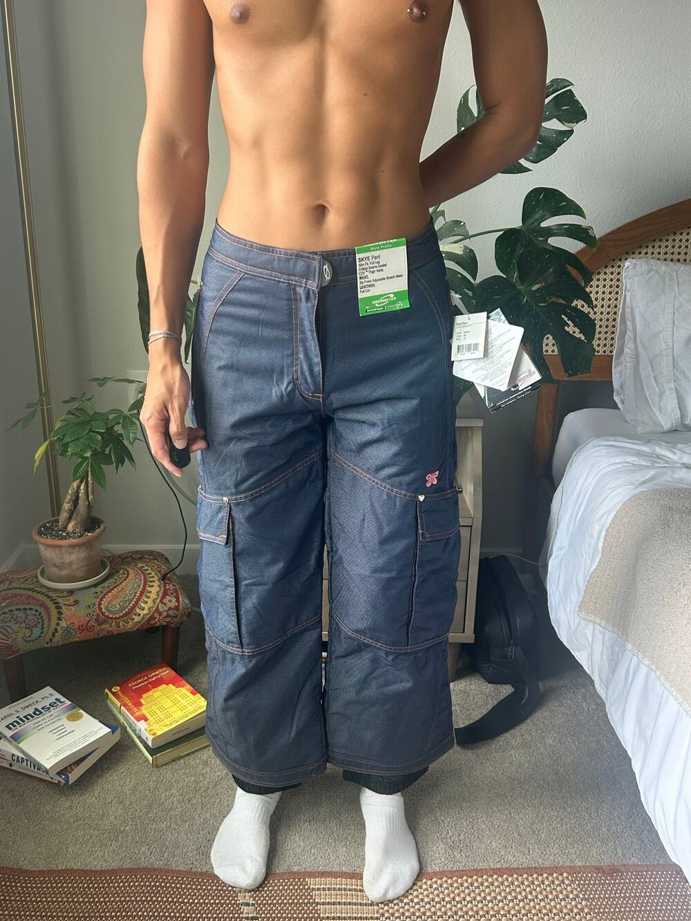 NWT Obermeyer Skye Ski Pants Juniors 12 Blue Denim Look Snow Cargo CZV Girls